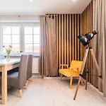 Bryza Z Sauna & Z Kominkami Jantar