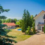 Bryza Z Sauna & Z Kominkami Jantar