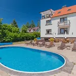 Apartmán Bryza Z Sauna & Z Kominkami Jantar