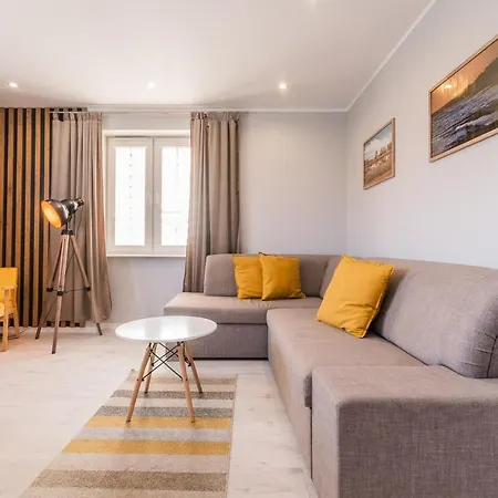 Bryza Z Sauna & Z Kominkami Apartman *