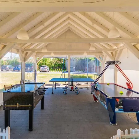 Apartamento Bryza Z Sauna & Z Kominkami *