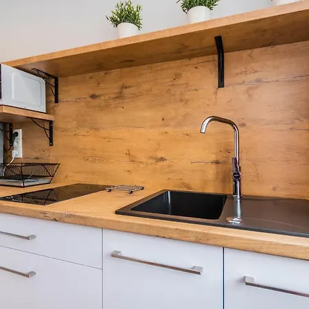Apartman Bryza Z Sauna & Z Kominkami *