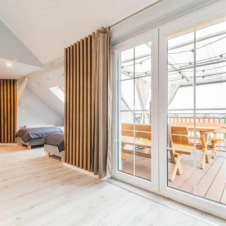 Bryza Z Sauna & Z Kominkami Apartman