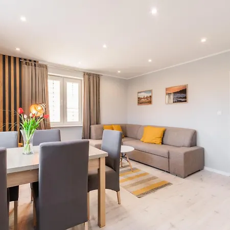 Apartamento Bryza Z Sauna & Z Kominkami *