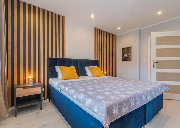 Bryza Z Sauna & Z Kominkami ג'אנטאר