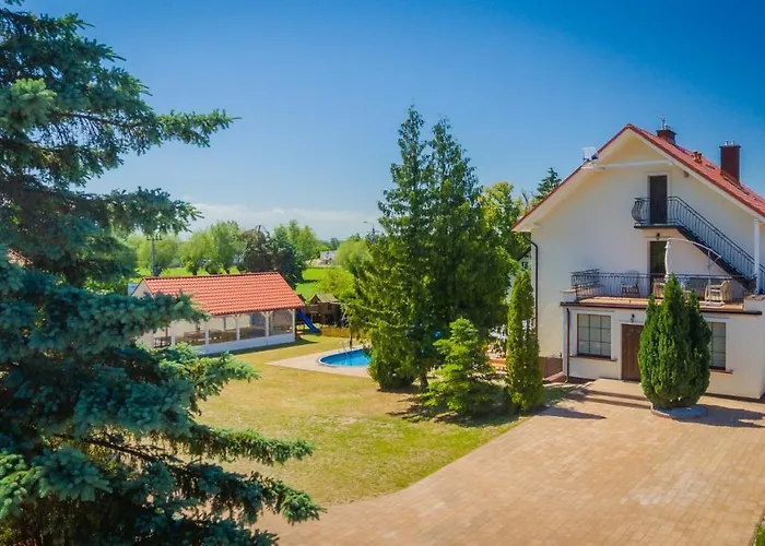 Bryza Z Sauna & Z Kominkami ג'אנטאר