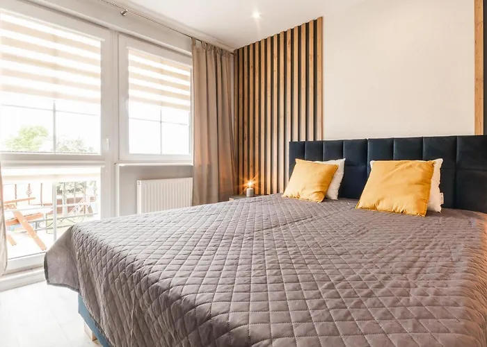 Bryza Z Sauna & Z Kominkami דירה