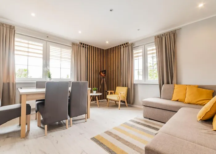 Bryza Z Sauna & Z Kominkami דירה *